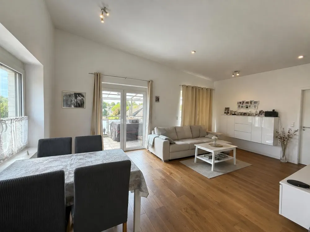 2-Room Attic Apartment in Delmenhorst - Quiet, Modern & Barrier-Free!