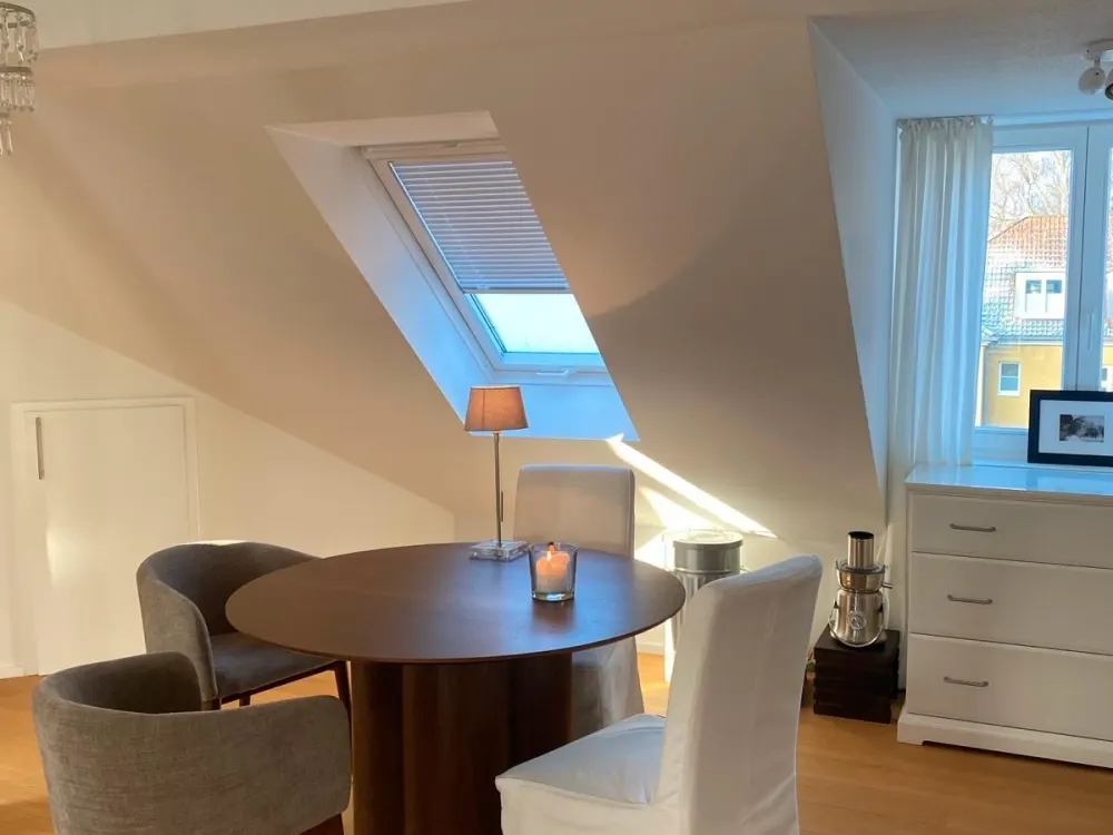 Wunderschöne DG Wohnung in Blankenese *Nachmieter*in gesucht*
