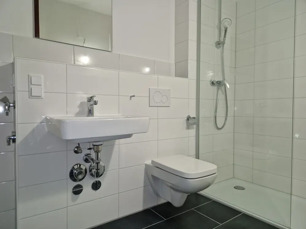 Take me! Completely renovated 2-room apartment with balcony!