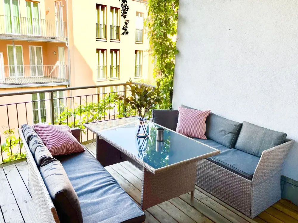 Möblierte Designer-Residenz mit Loggia & Gartenzugang, Berlin-Mitte