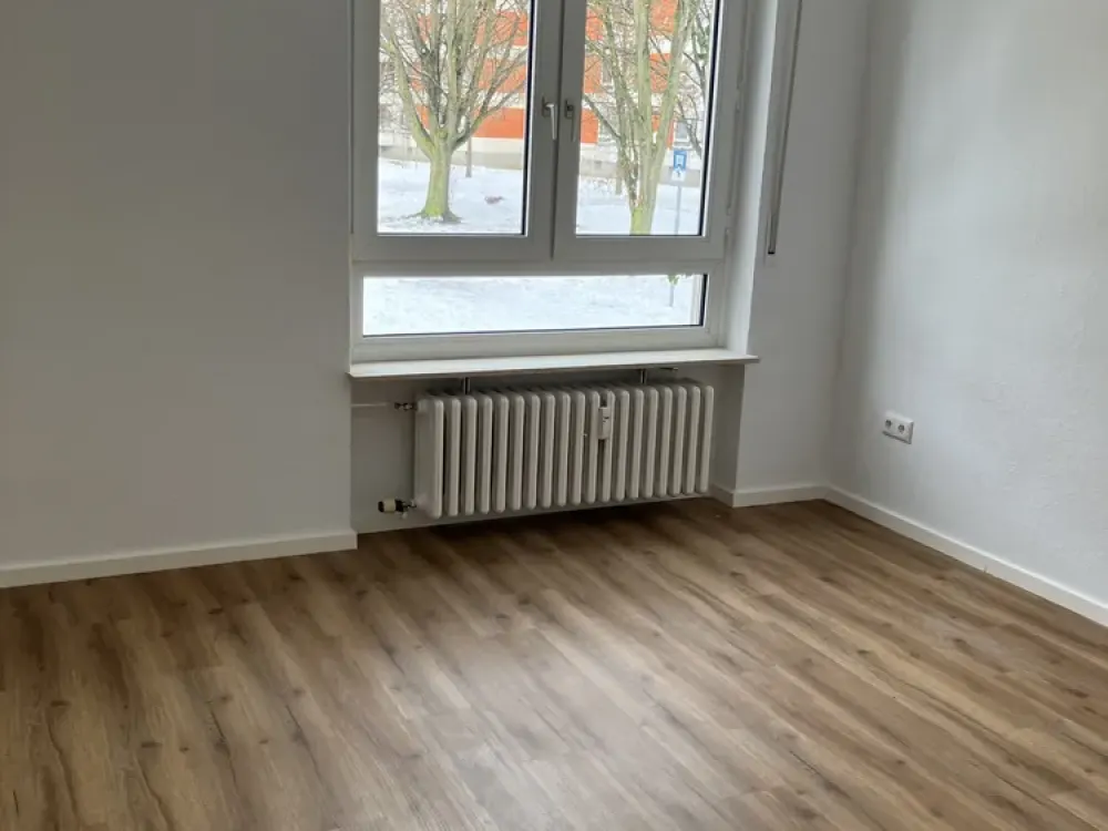 Sanierte 3 Zimmerwohnung mit Balkon