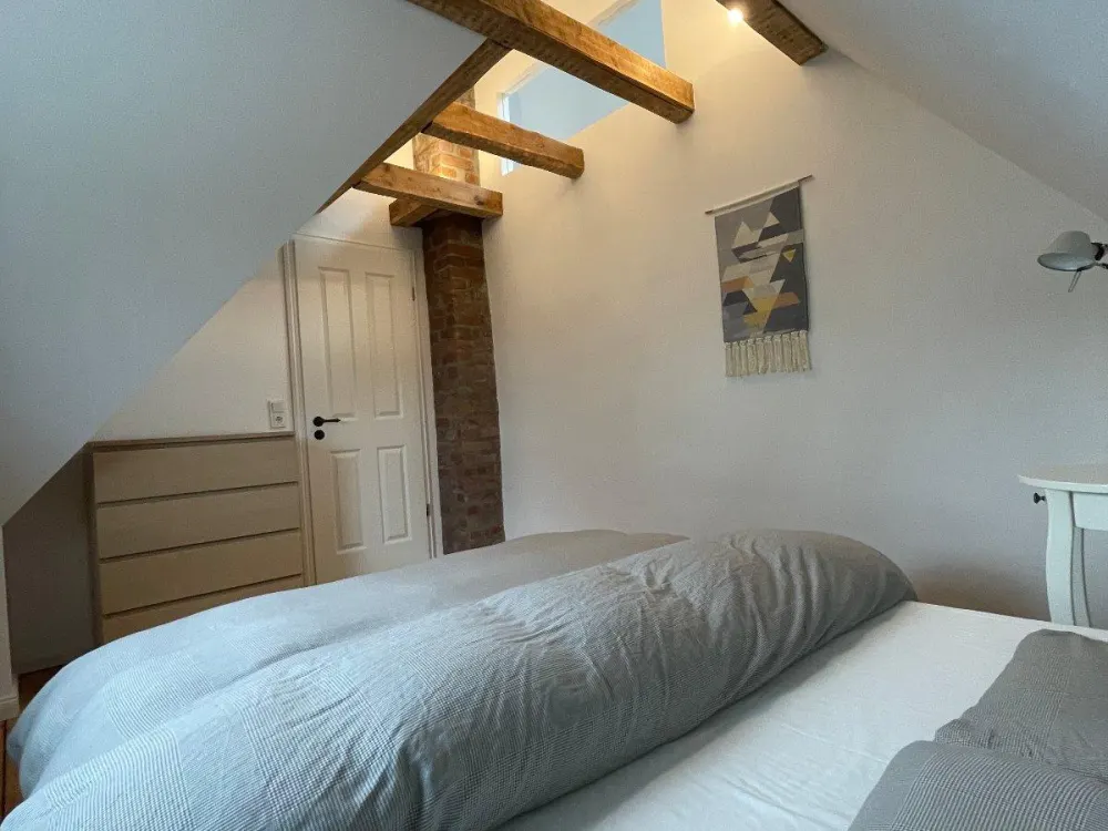 Möblierte Wohnung in Jugendstilvilla, nur Okt & Nov, befristet!