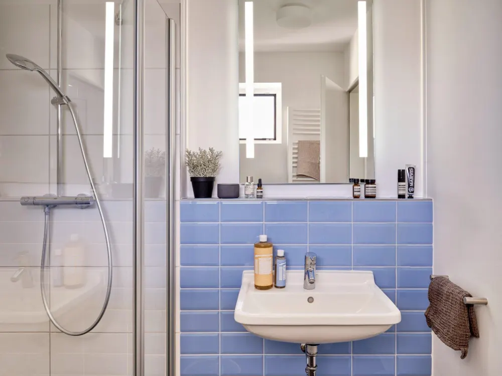 Fully Furnished Apartment in Berlin Charlottenburg, 2-6 Month Stays B2
