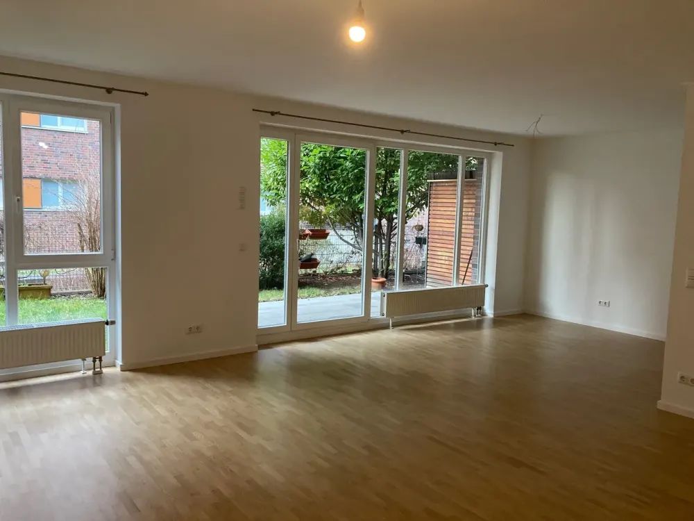 Schöne Erdgeschosswohnung mit Terrasse im Frankfurter Ostend nahe EZB