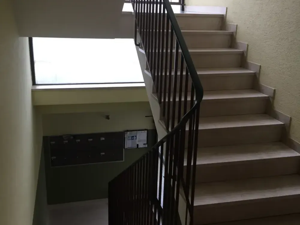 Laufamholz: barrierefreie 3 Zimmer mit BALKON, EINBAUKÜCHE und STELLPLATZ