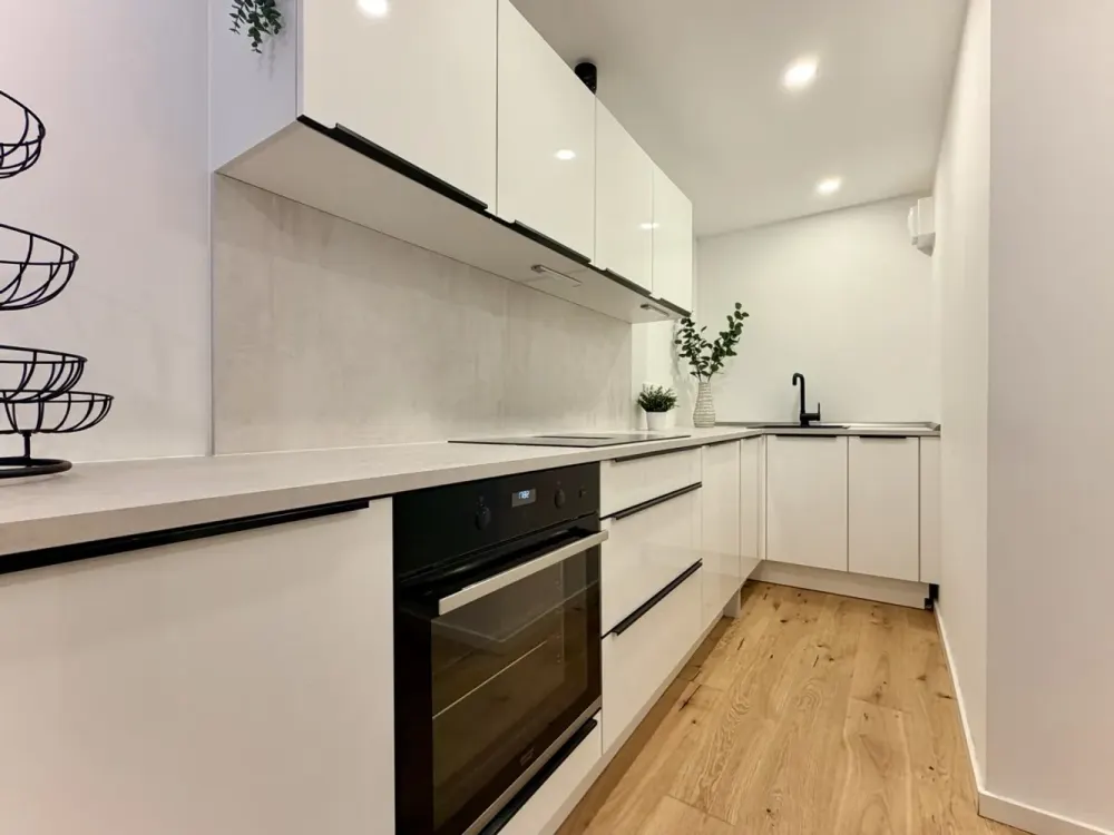 Stilvoll wohnen in Schwabing-West, Exklusive 1,5-Zimmer-Wohnung mit Sonnenterrasse