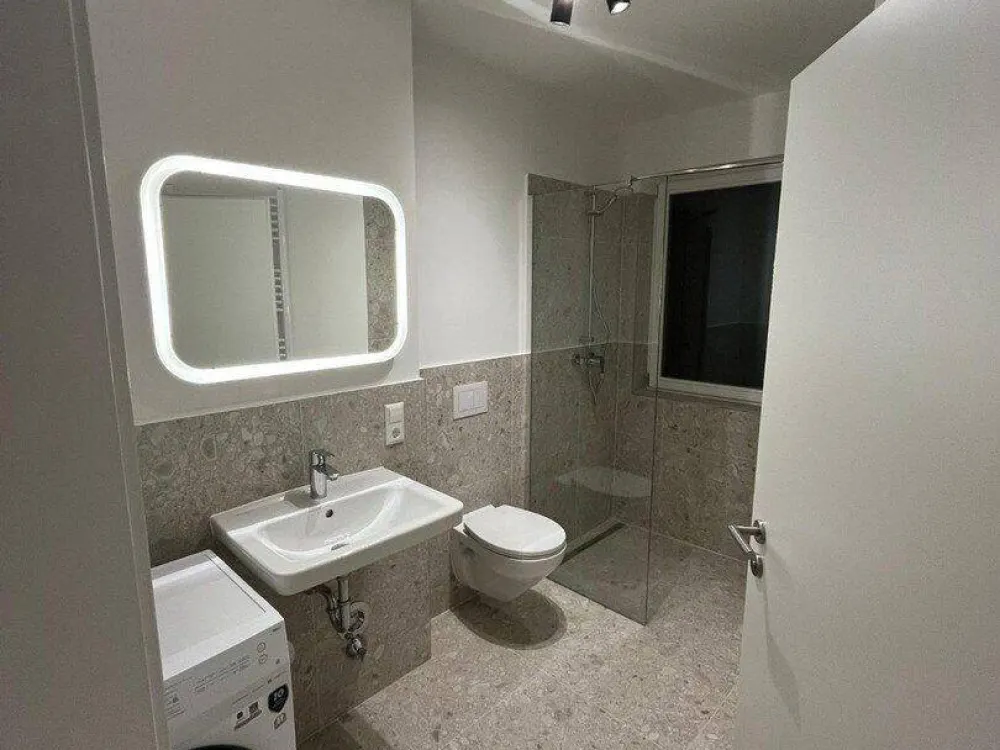 3 Shared Flat Rooms in Prime Location
