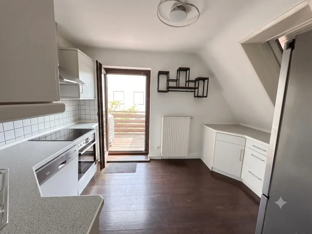 Falkenheim/Gartenstadt 3 Zimmer Wohnung mit Balkon u. Küche