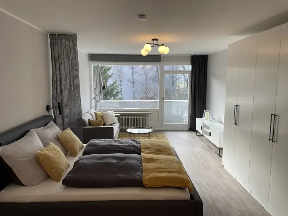 möbliert Apartment mit EBK + Balkon, ab 01.10.26 mögl.