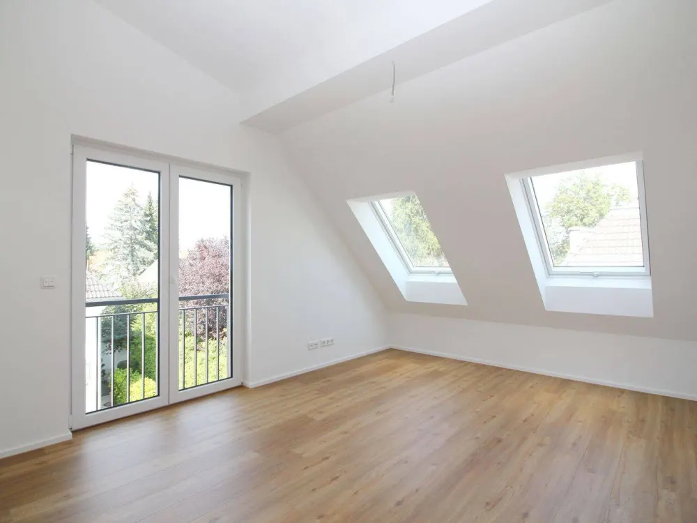 Traumhafte 2-Zimmer-Dachgeschosswohnung in Trudering