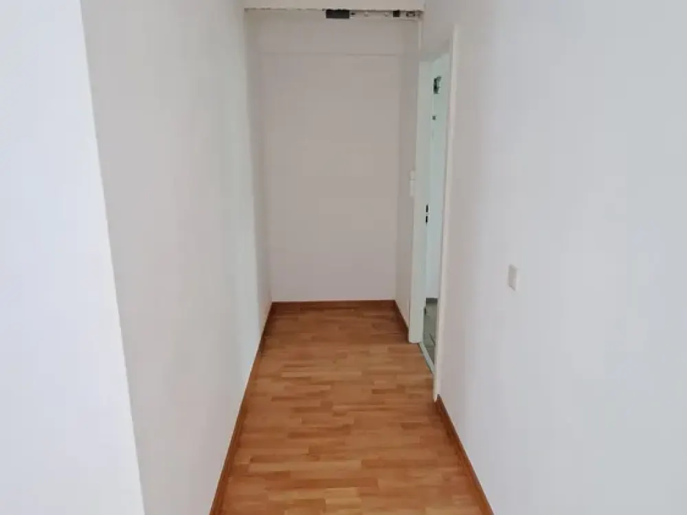 !!!WBS mit besonderem Wohnbedarf NOTWENDIG!!! Große 2-Zimmer-Wohnung mit Balkon in Lichtenberg!