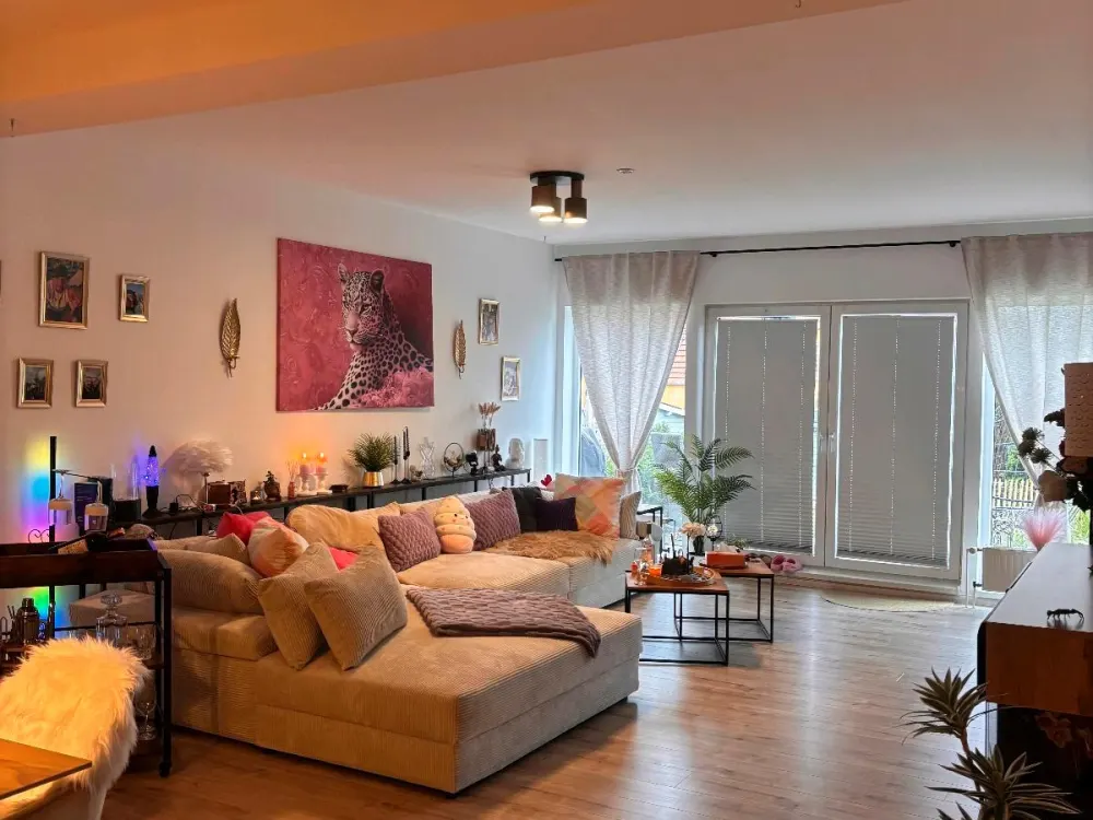 Modern 2-Room South-Facing Terrace Apartment + Large Hobby Room with Garden