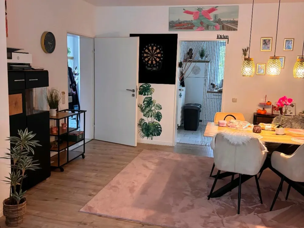 Modern 2-Room South-Facing Terrace Apartment + Large Hobby Room with Garden