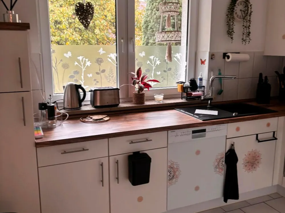 Modern 2-Room South-Facing Terrace Apartment + Large Hobby Room with Garden