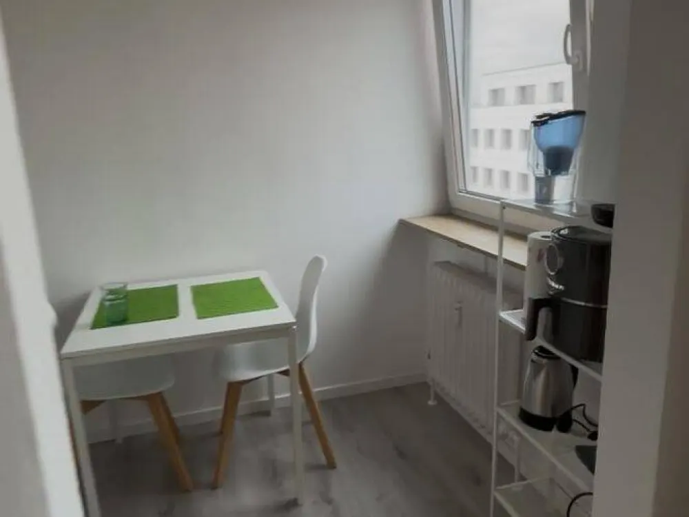 1 Room Apartment Directly at Friedrich Ebert Platz with Balcony