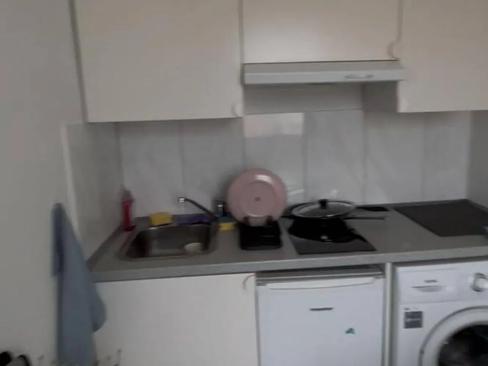 1 Room Apartment Directly at Friedrich Ebert Platz with Balcony
