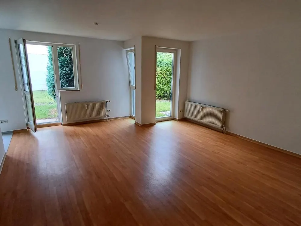 2-Zi.-Wohnung Terrasse + Garten + Küche + TG + Aufzug | Dresden