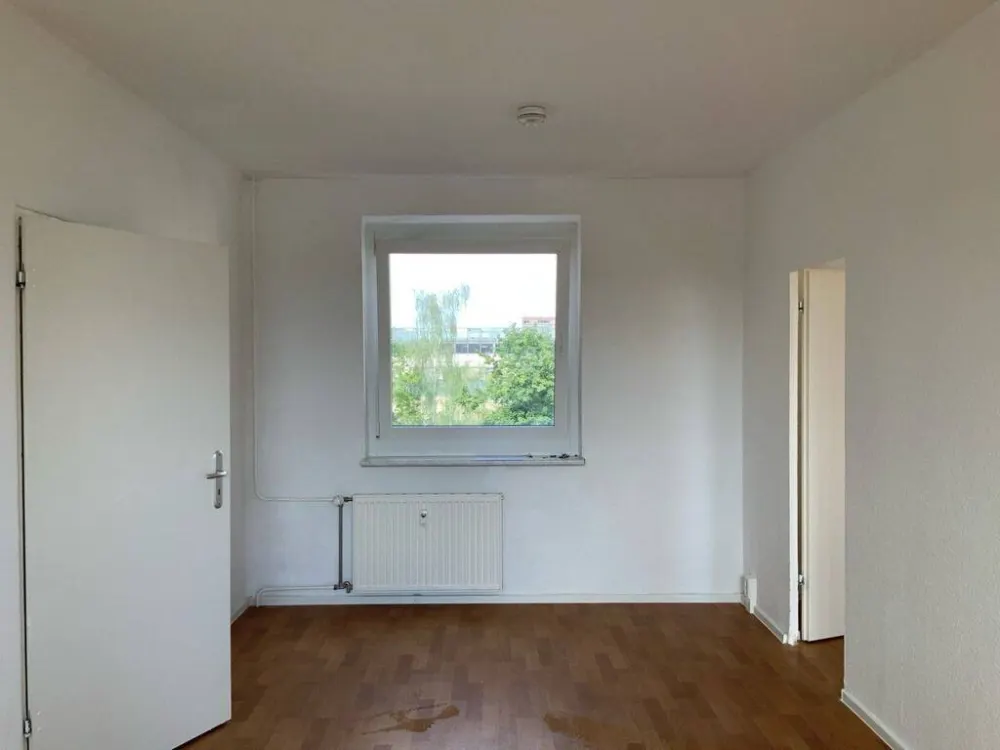 Short-term Available 3-Room Apartment in Grünau-Mitte