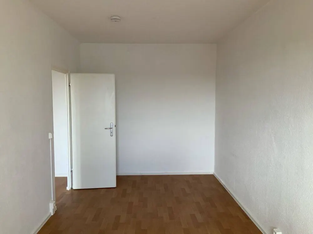 Short-term Available 3-Room Apartment in Grünau-Mitte