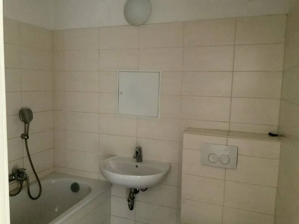 Short-term Available 3-Room Apartment in Grünau-Mitte