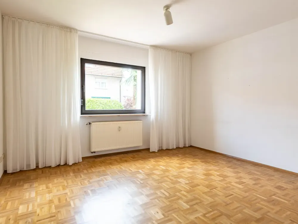 Maintal-Dörnigheim: Gemütliche 2-Zimmer-Wohnung in kleiner Wohneinheit und zentraler Lage