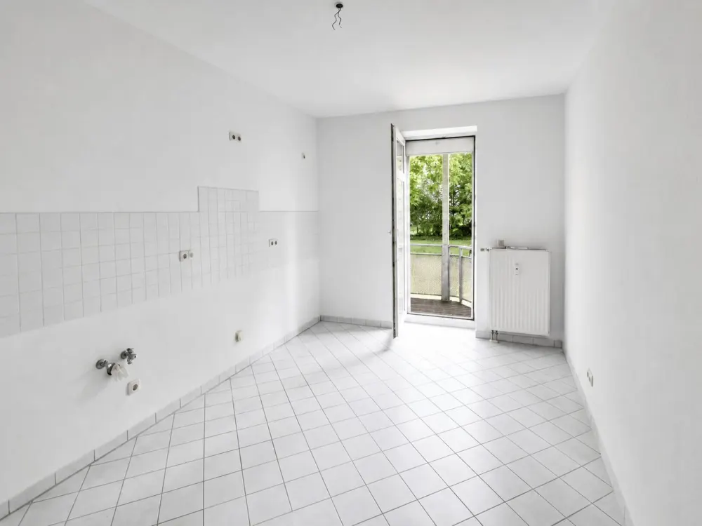 BEGEHRTE LAGE TRIFFT WOHNQUALITÄT // moderne 2-Zimmerwohnung mit Balkon, Tageslichtbad & Stellplatz