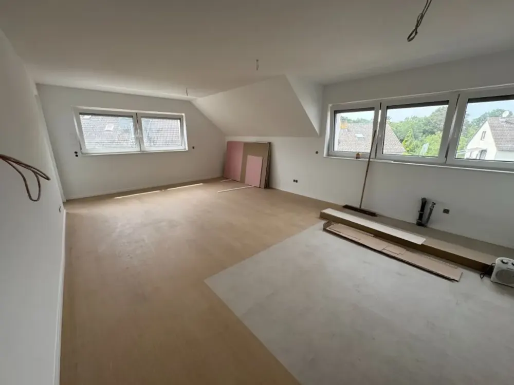 Erstbezug großzügige Maisonette in Rösrath TOP Anbindung Nahe Autobahn