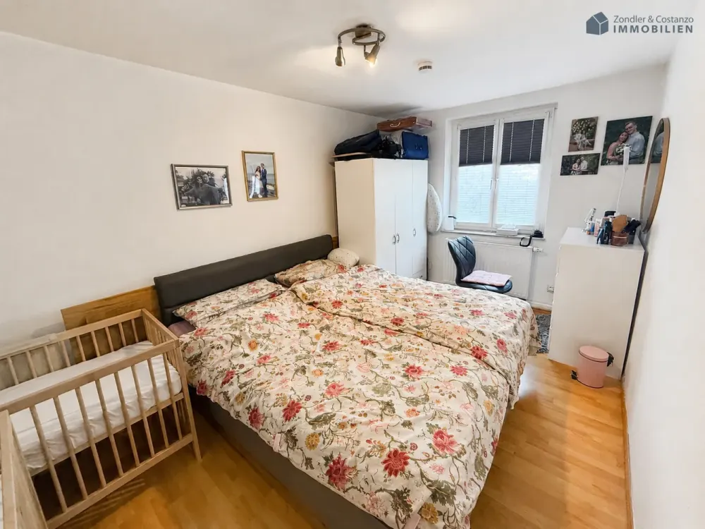 FOR FEELING GOOD: * Cozy 3-room apartment in S-Rohracker * Fitted kitchen * Daylight bathroom * Cellar * Balcony * Garage *