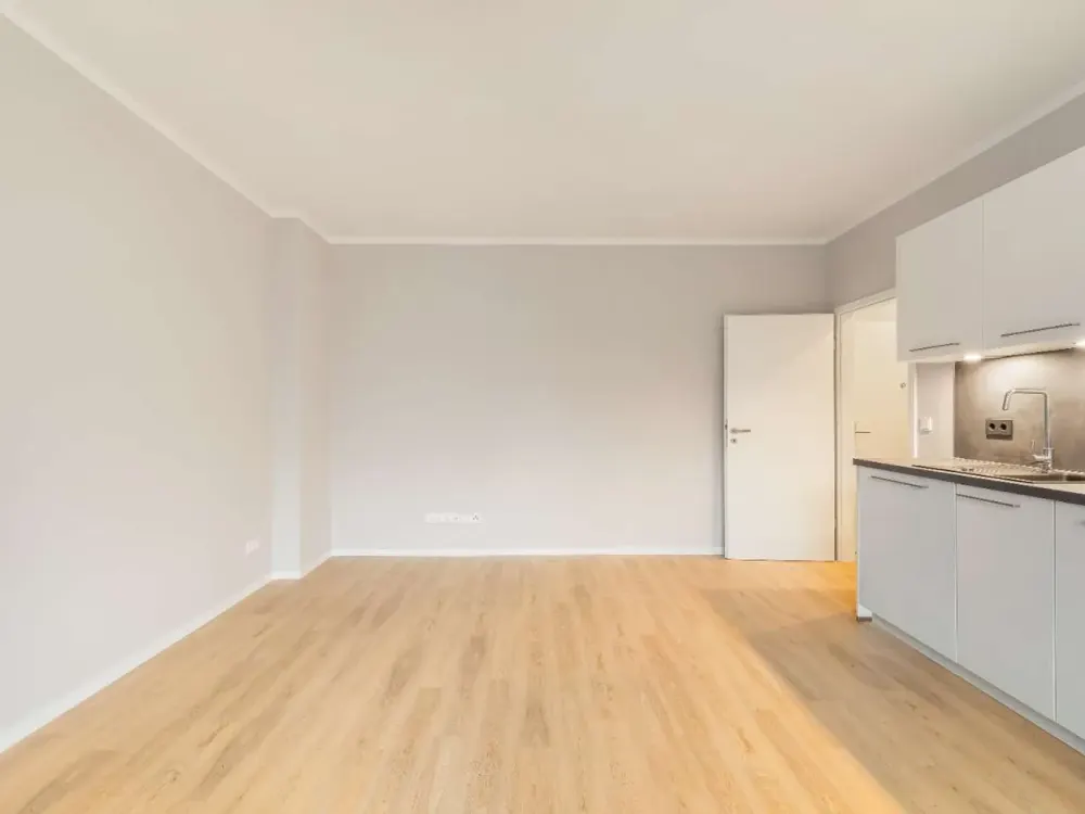 Nachmieter gesucht! Moderne 1,5-Zimmer Wohnung mit Einbauküche im Süden Berlins!