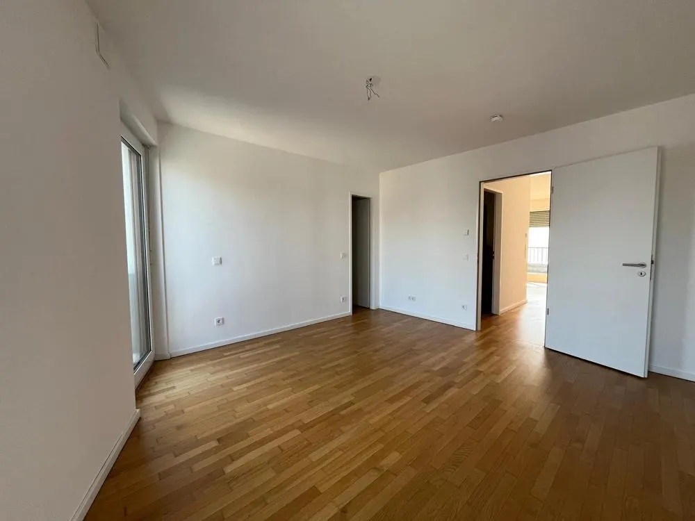 Exklusive 2 Zimmer Wohnung mit Balkon