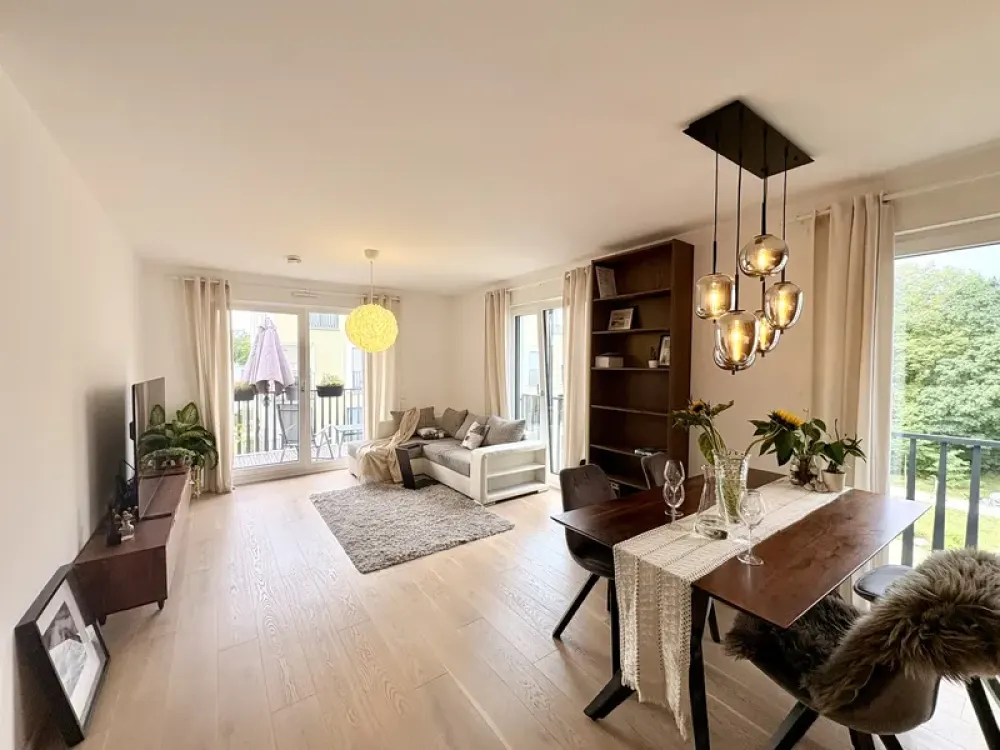 Bright, high-quality furnished 3-room apartment with south-west orientation and high-quality furnishings