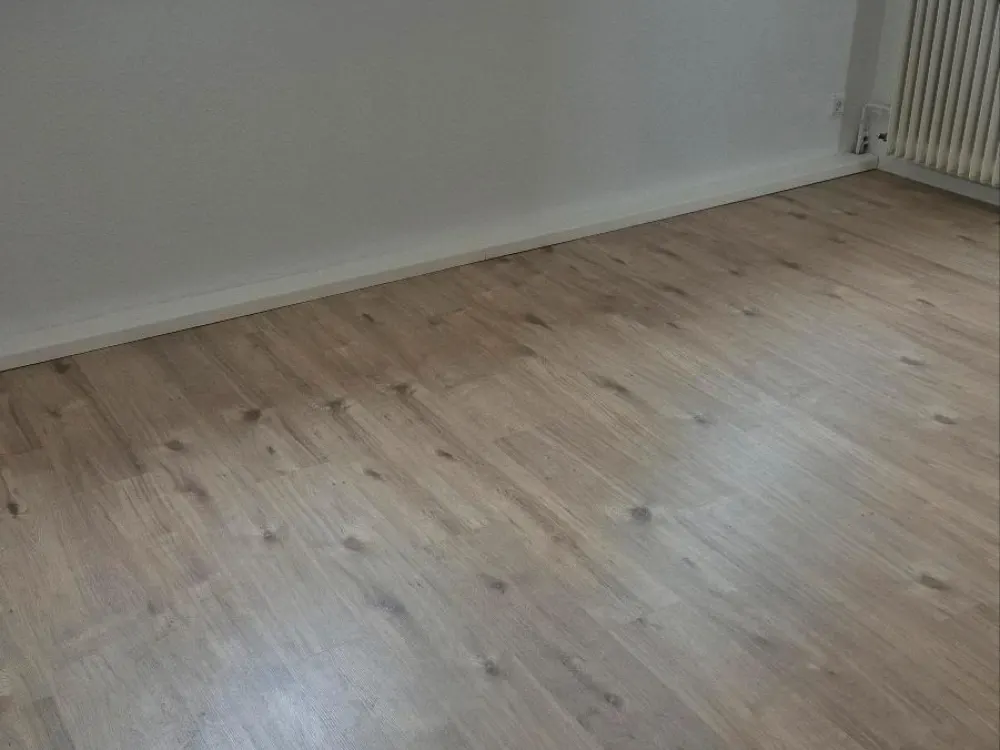 Ab sofort 61qm Krefeld Dachgeschoss zu vermieten