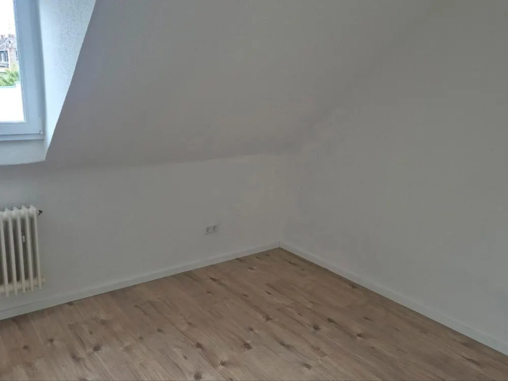 Ab sofort 61qm Krefeld Dachgeschoss zu vermieten