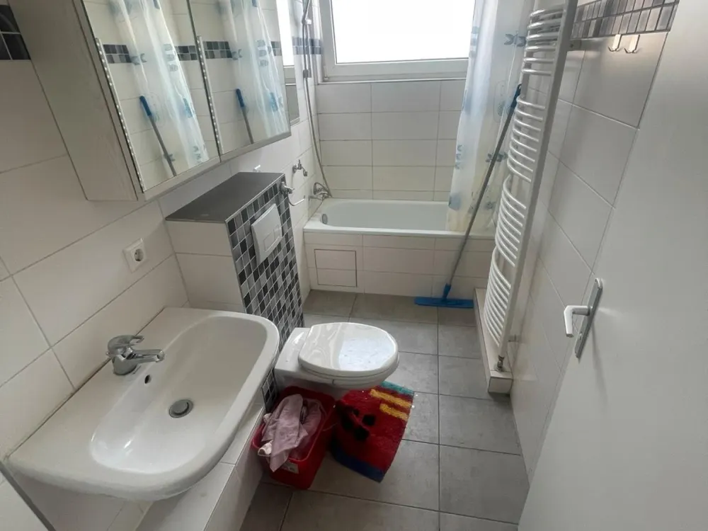 3 Zimmer einzeln zu vermieten, WG geeignet, Ludwigsburg