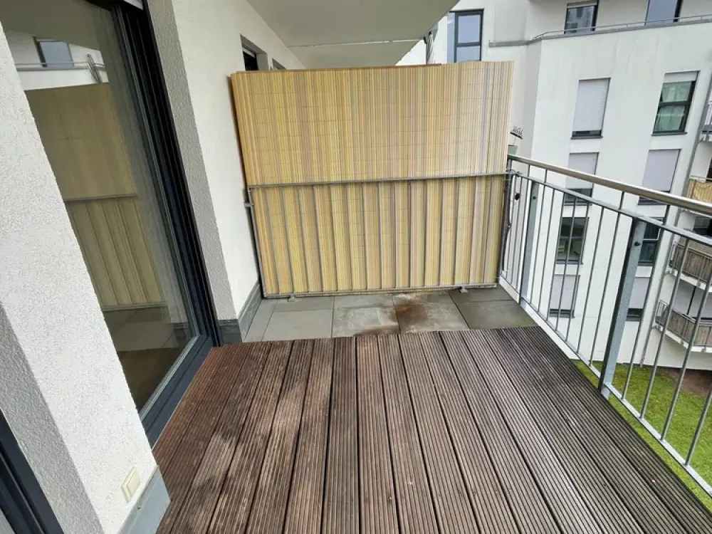 SHK Neuvorstellung !! "Stylische 2-Zimmer-NB-WHG" FFM Europaviertel. Frei ab 01.10.26 !!!