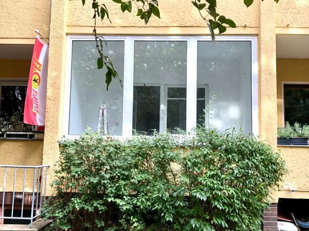 1-Zimmer -Wohnung mit verglaster Loggia
