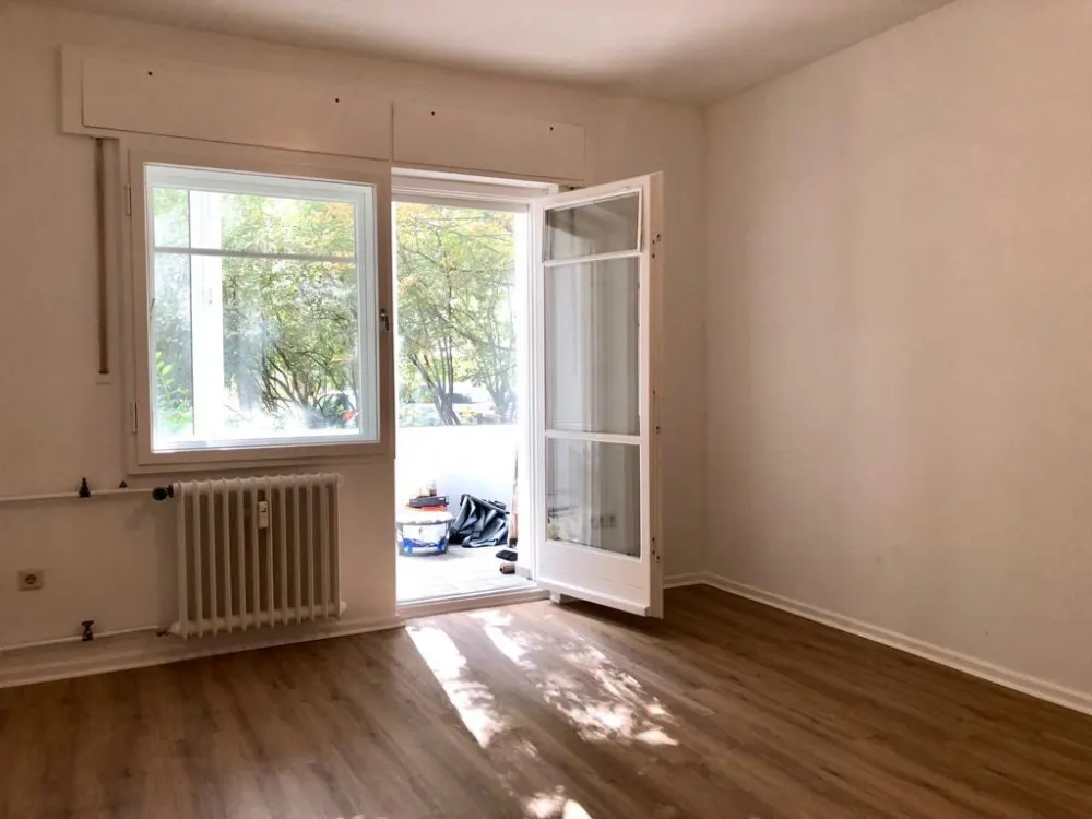 1-Zimmer -Wohnung mit verglaster Loggia