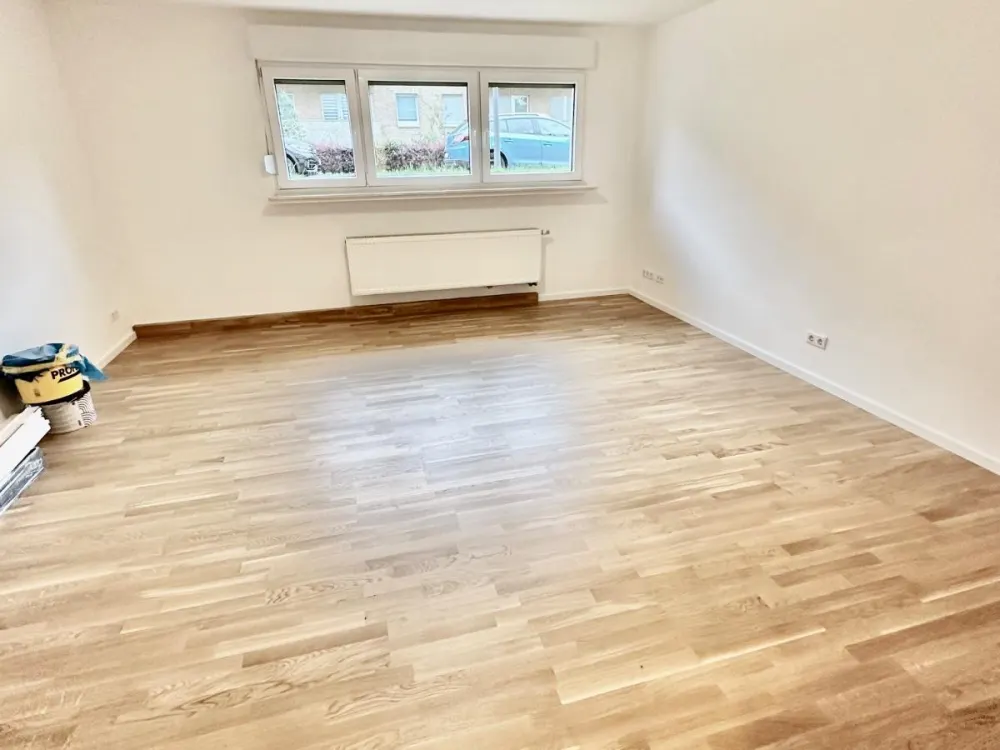 Top sanierte 3 Zimmer Souterrain Wohnung