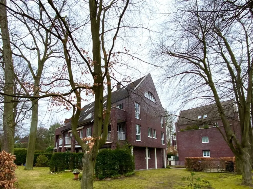 Großzügig geschnittene Wohnung im Herzen von Blankenese...