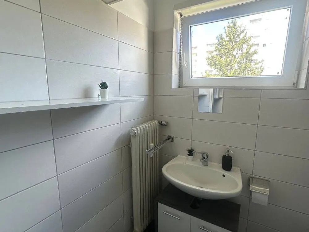 Sbr.-Dudweiler * شقة مفروشة بالكامل وأنيقة * EKB