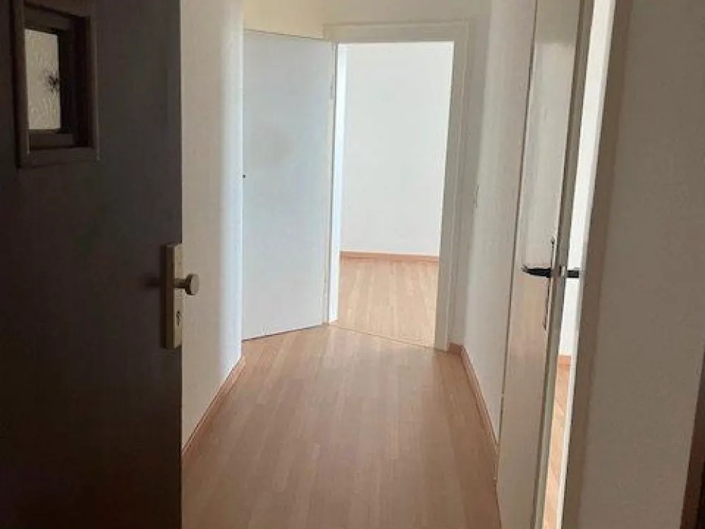 GEMÜTLICHE 2-RAUM WOHNUNG IN MARKRANSTÄDT