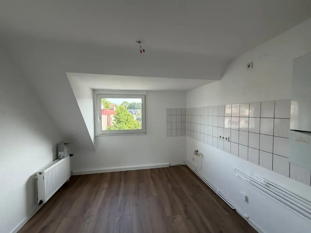 Schöne 3 Zimmer Wohnung in Köln - Niehl
