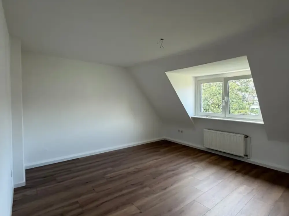 Schöne 3 Zimmer Wohnung in Köln - Niehl