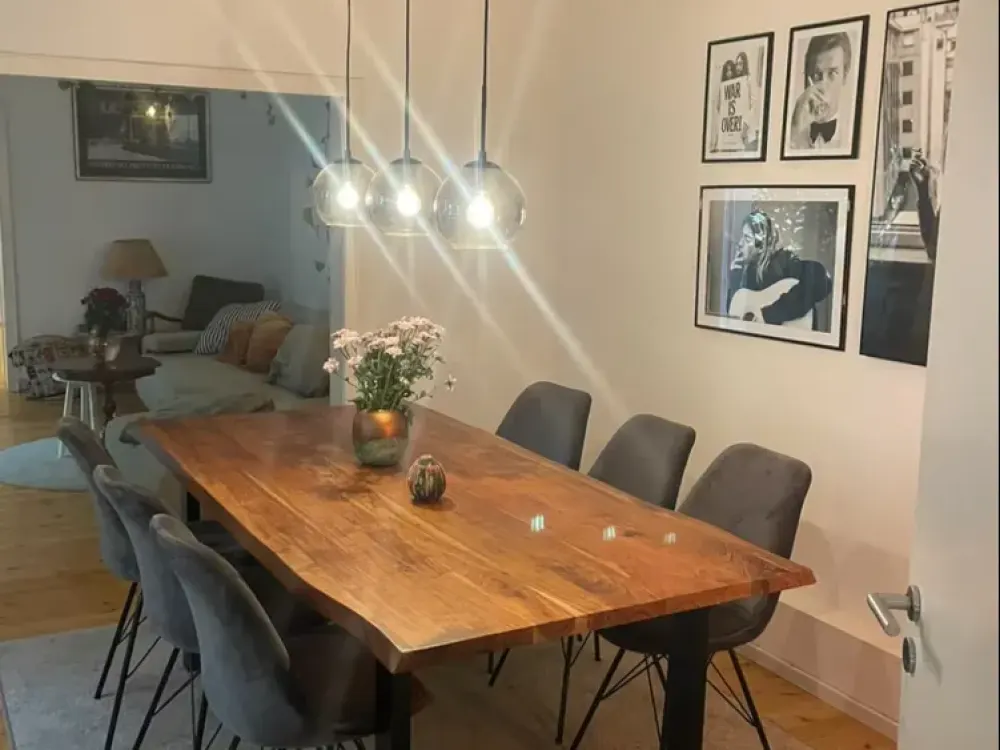 Wohnen mit Charakter, 4-Zimmer-Wohnung in Toplage Köln Ehrenfeld mit eigenem Dachgarten.