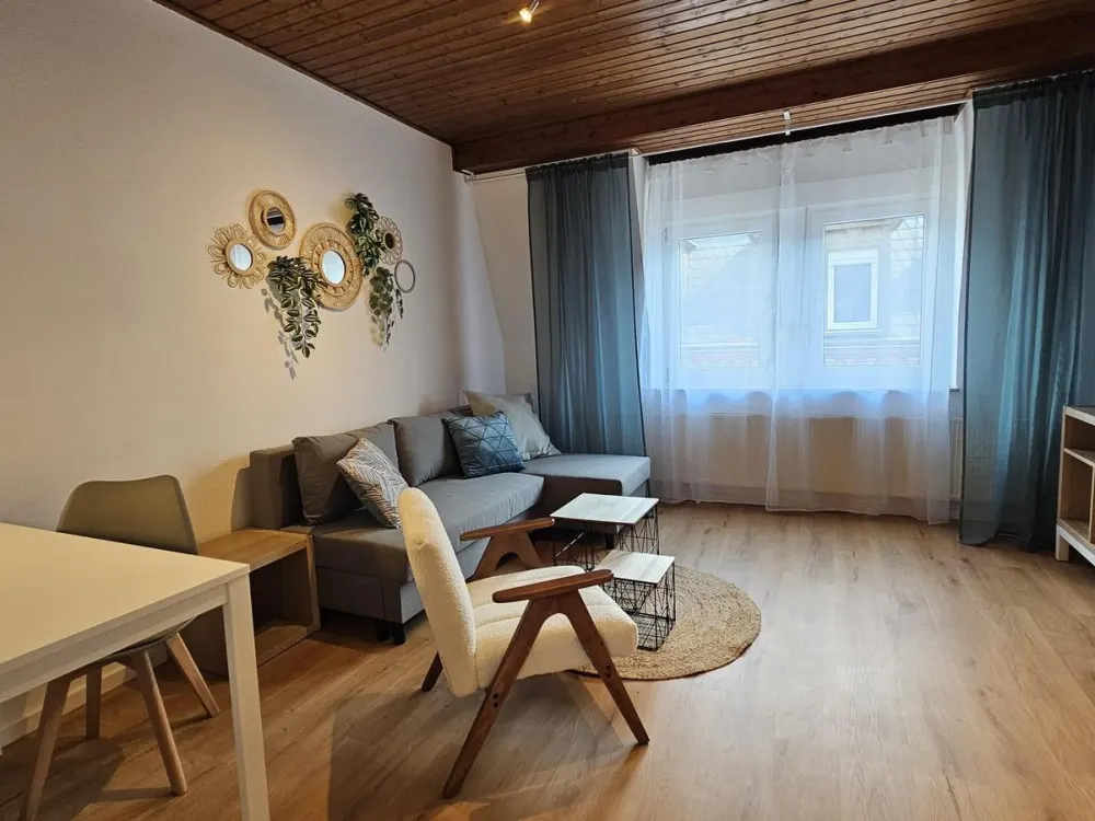 Modern möblierte 2-Zimmer Wohnung in Fürth - PREIS ALL INKLUSIVE