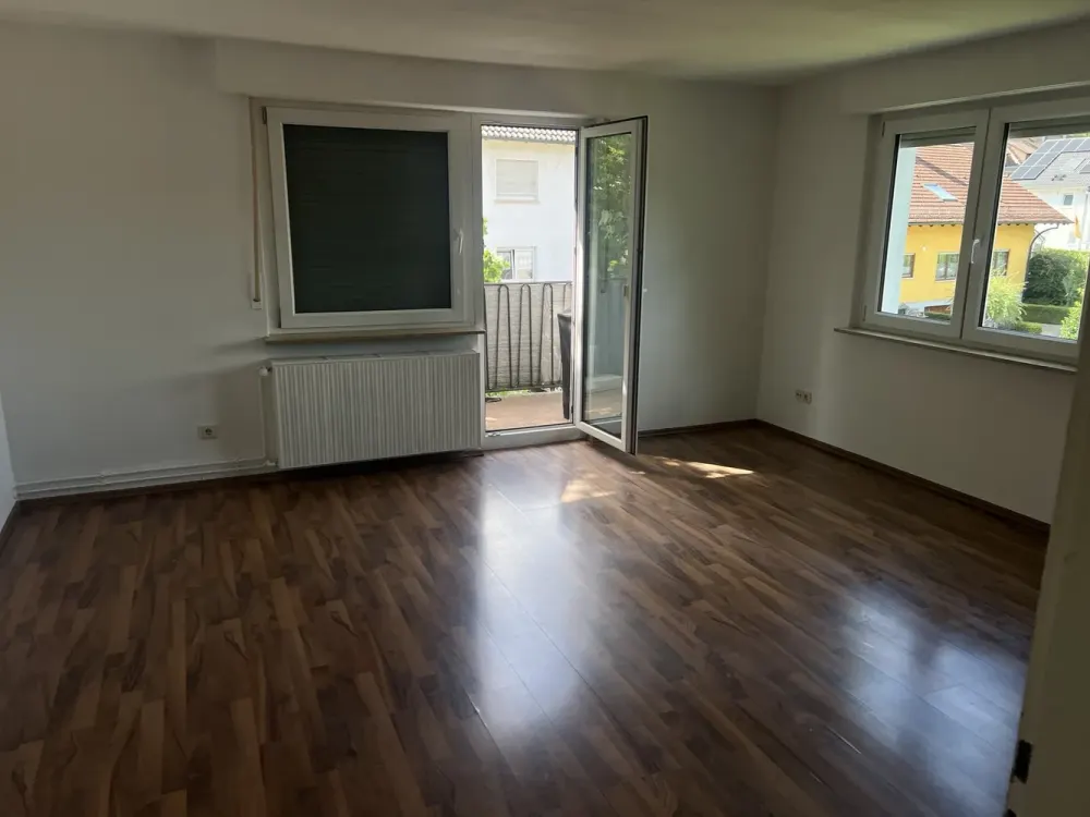 Living with Character: 3-Room Apartment in Kämpfelbach