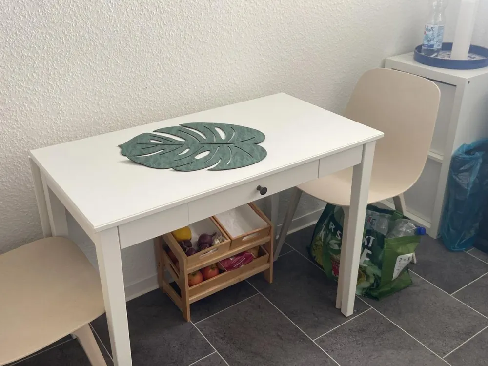 2 Zimmer vollmöbliert 5000€ Ablöse Stöcken