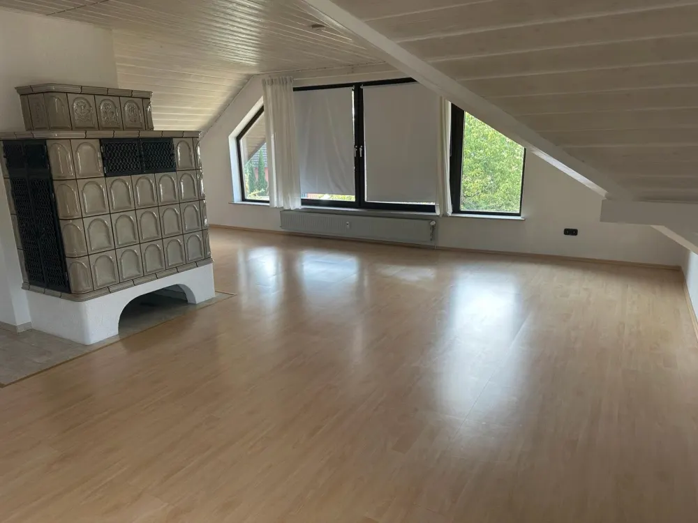 Großzügige 2-Zimmer-Wohnung mit Balkon