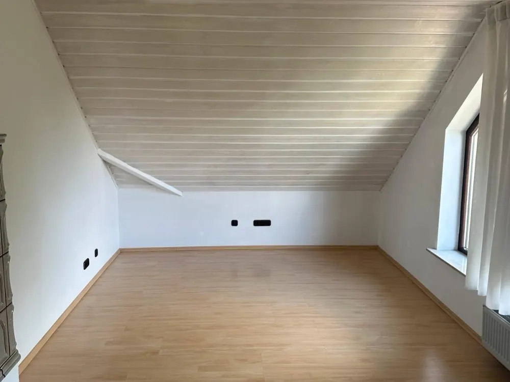 Großzügige 2-Zimmer-Wohnung mit Balkon