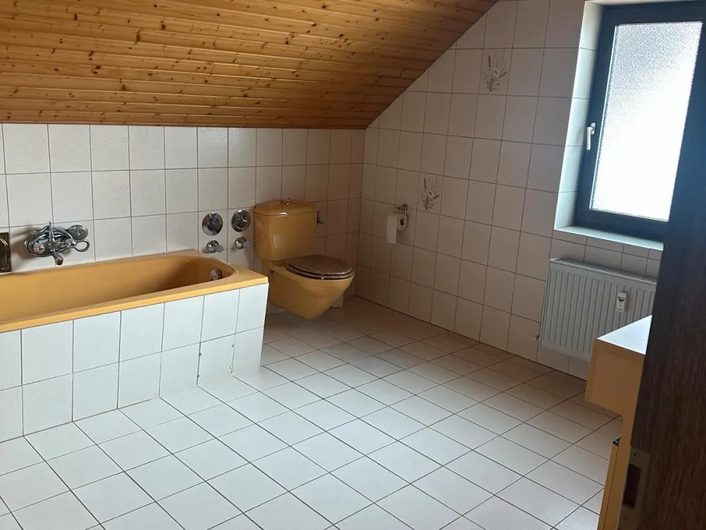 Großzügige 2-Zimmer-Wohnung mit Balkon